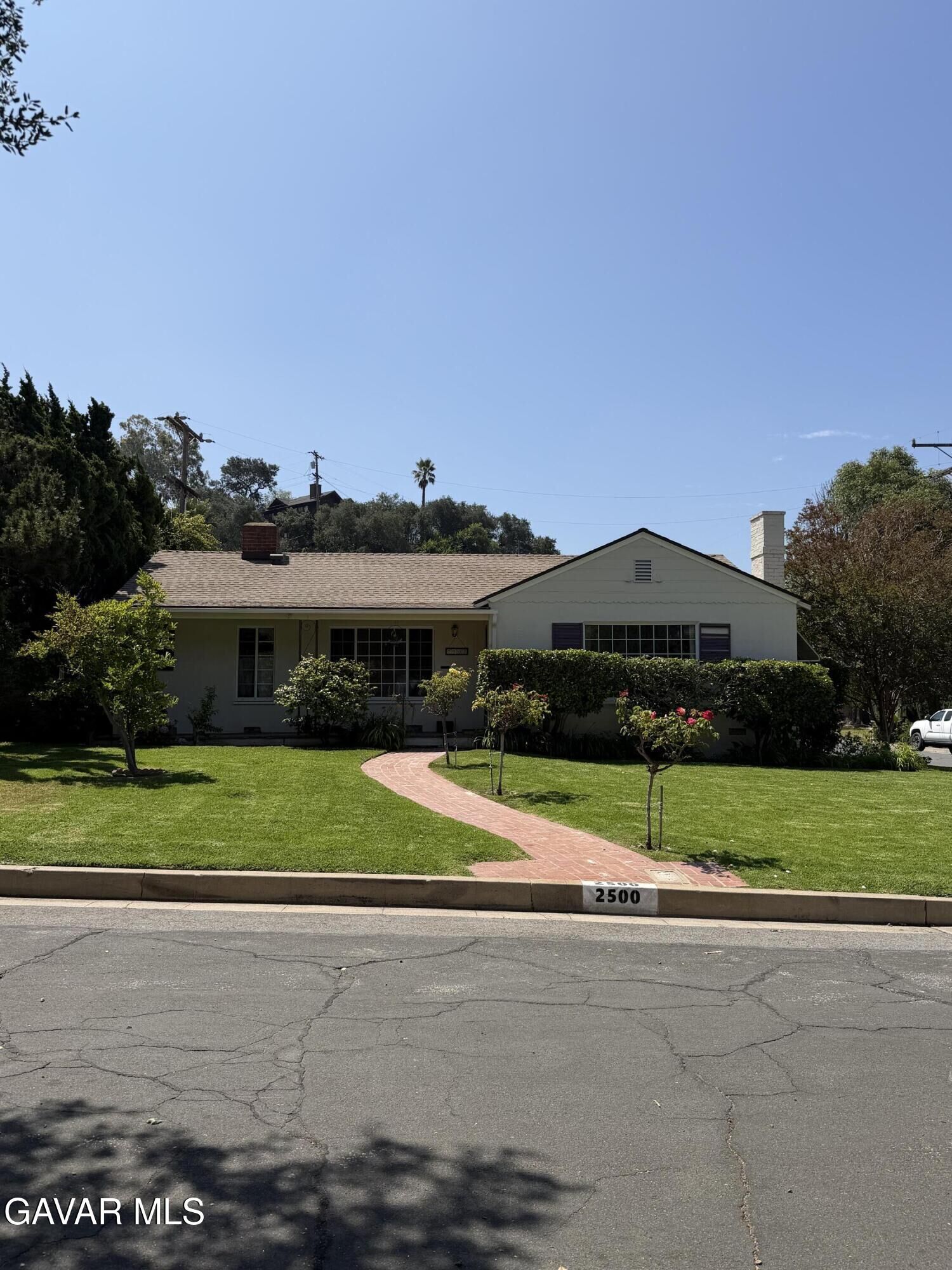 Property Photo:  2500 Story Place  CA 91206 