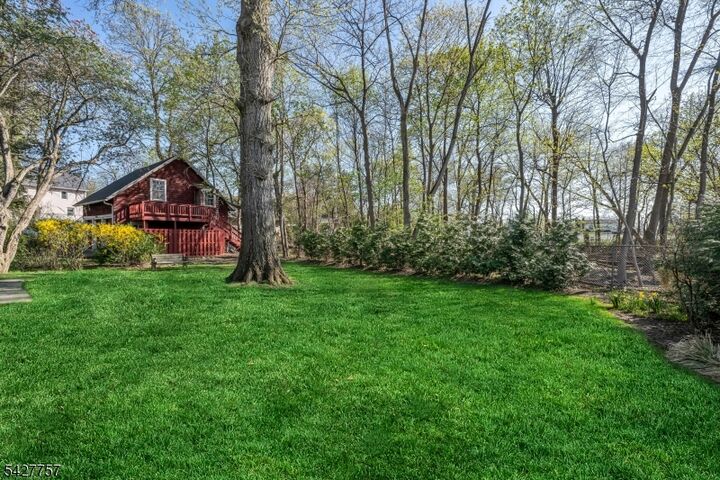 Property Photo:  10 Woodmere Rd  NJ 07006 