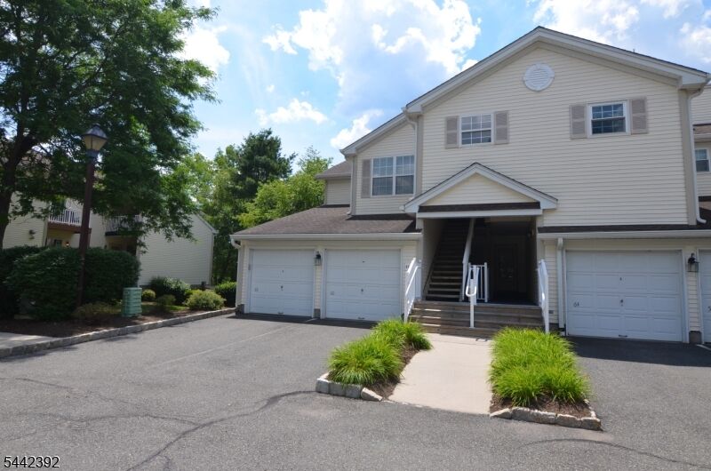 Property Photo:  63 Potomac Drive  NJ 07920 