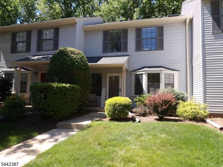 Property Photo:  605 Timber Oaks Rd  NJ 08820 