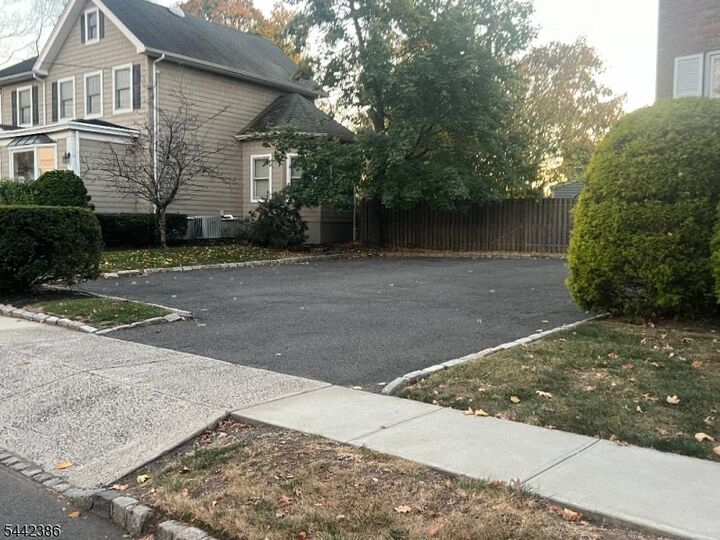 Property Photo:  169 Mountain Ave  NJ 07090 