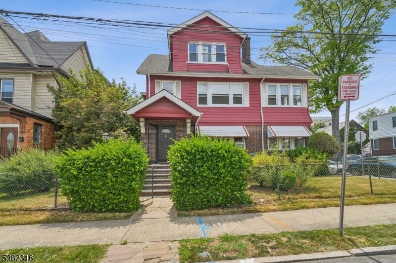 Property Photo:  80 Vassar Ave 1  NJ 07112 