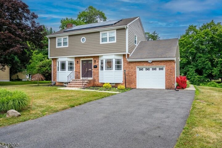 Property Photo:  162 Mali Dr  NJ 07062 