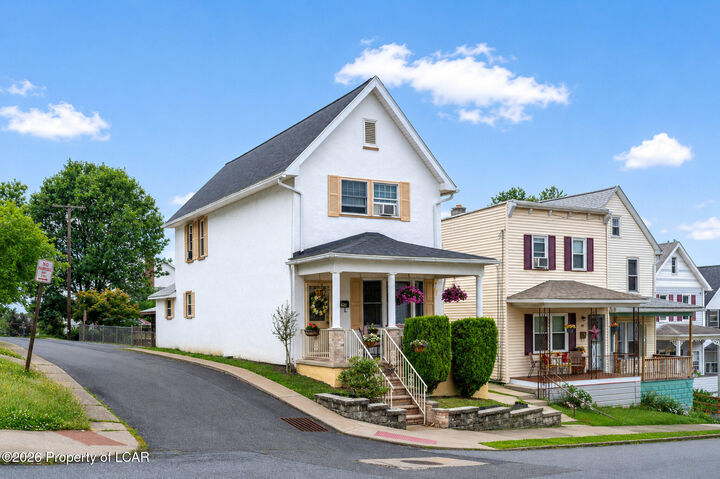 Property Photo:  283 Lehigh Street  PA 18702 