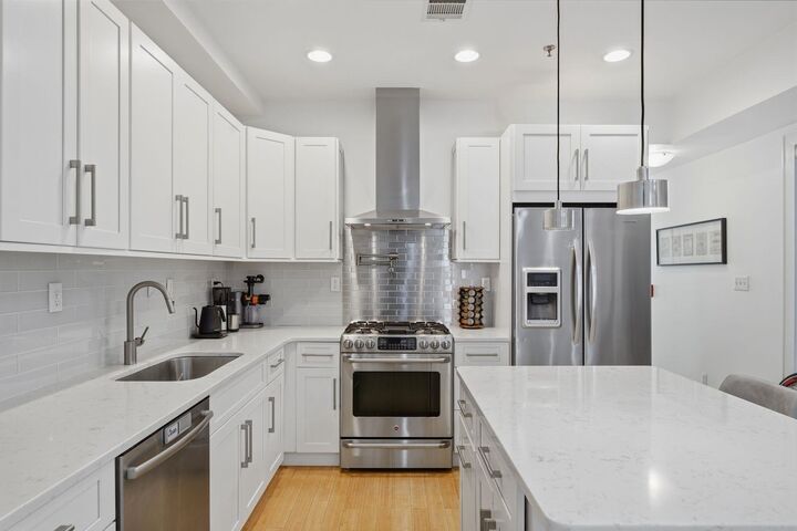 Property Photo:  838 Park Ave 2  NJ 07030 