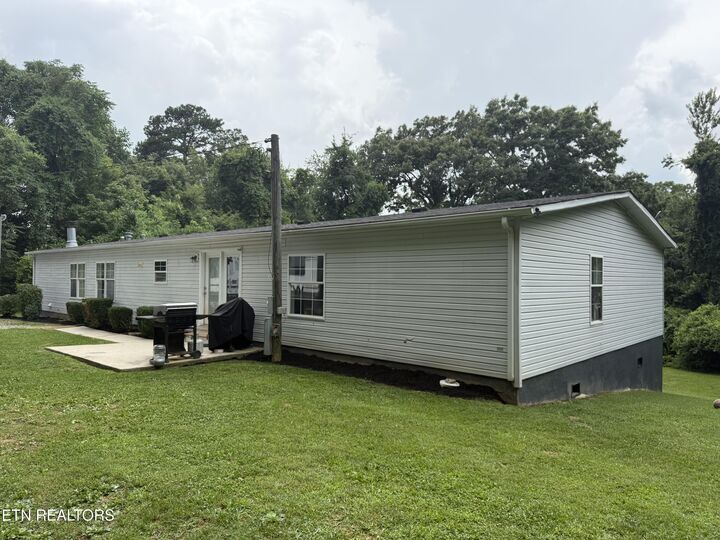 Property Photo:  5560 Roane State Hwy  TN 37854 