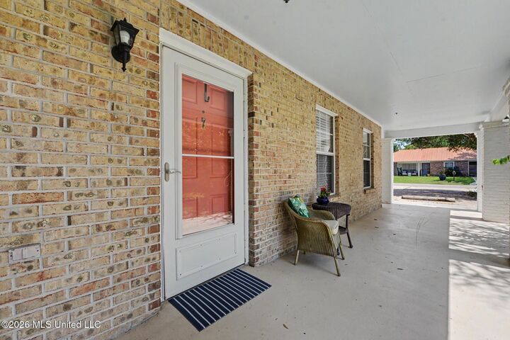 Property Photo: 515 Third Street MS 39520