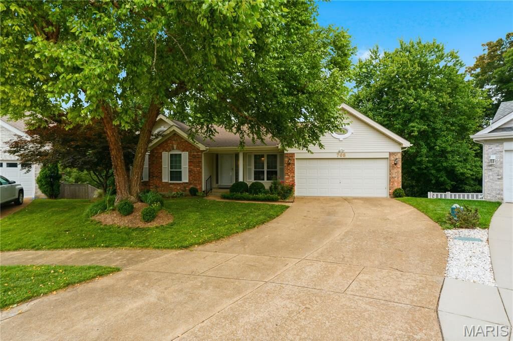 Property Photo:  708 Arbor Crest Way  MO 63021 
