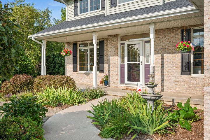 Property Photo: 101 Hickory Lane IL 60146