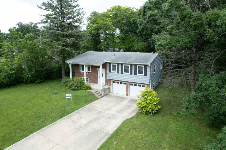 Property Photo: 334 N Brookshore Drive IL 60404