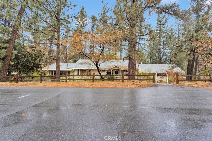 Property Photo:  2046 Thrush  CA 92397 