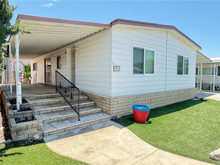Property Photo:  2230 Lake Glen Drive 57  CA 90631 