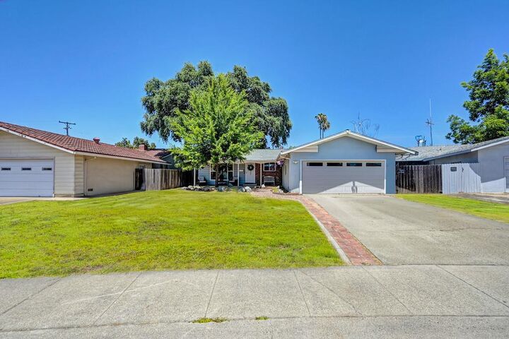 Property Photo:  9125 Cecile Way  CA 95826 