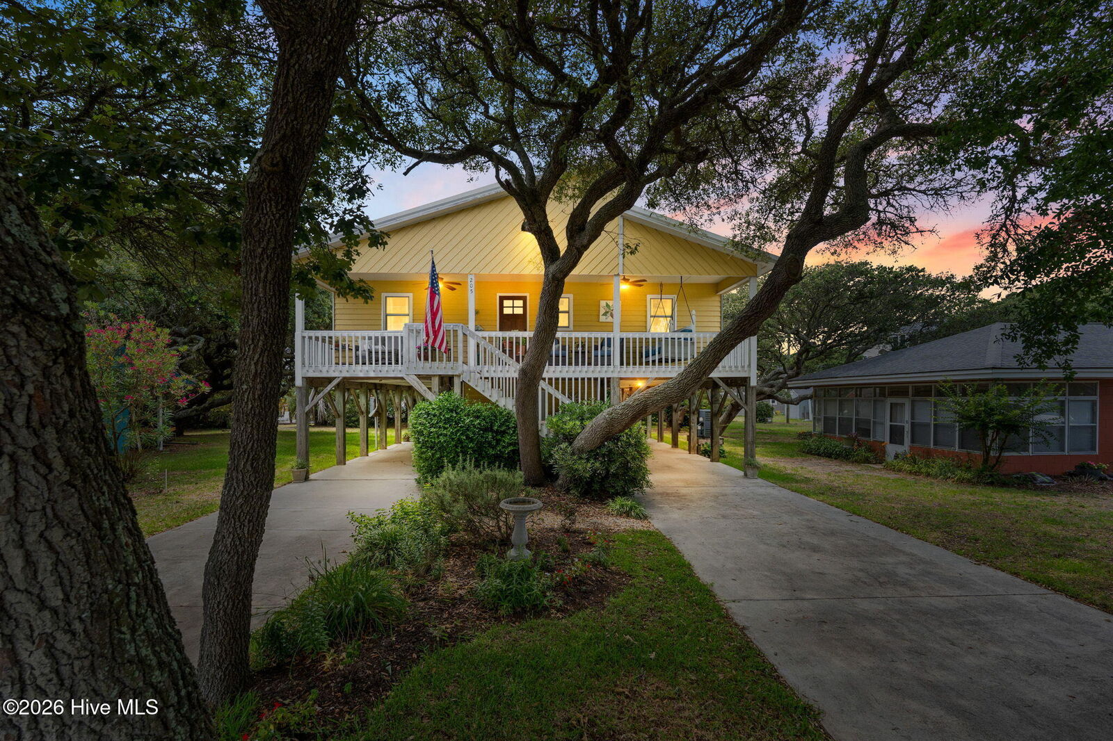 Property Photo:  205 Womble Street  NC 28465 