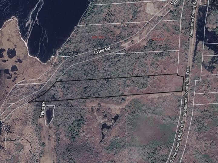 Lot, Port Latour Road — photo 1