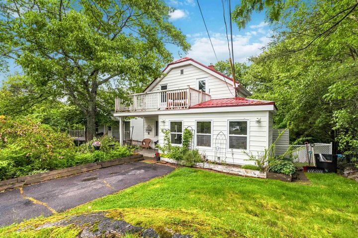Property Photo: 618 Herring Cove Road NS B3R 1X6