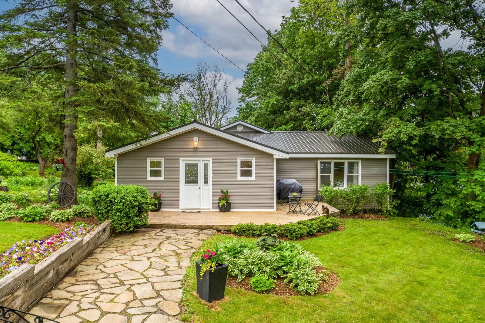 Property Photo: 33 Grange Street NS B0K 1H0