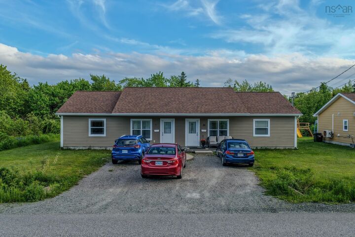 Property Photo:  33 Deerfield Drive  NS B1R 2K4 