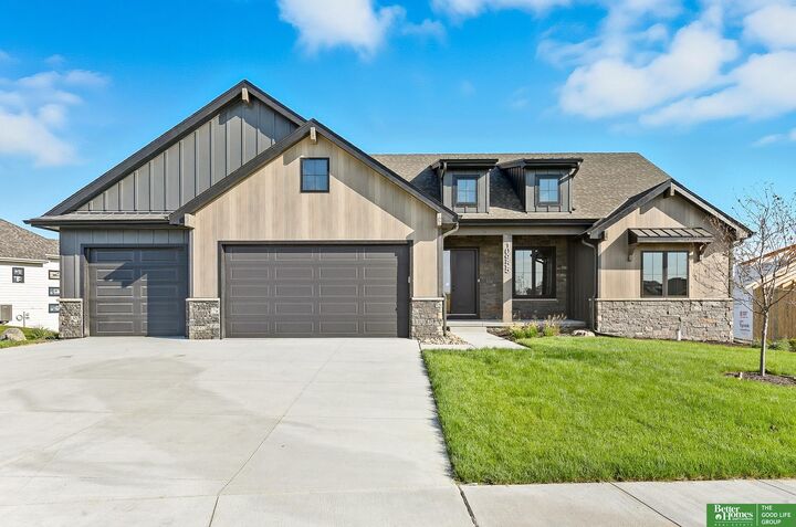 Property Photo:  10955 S 102nd Street  NE 68046 