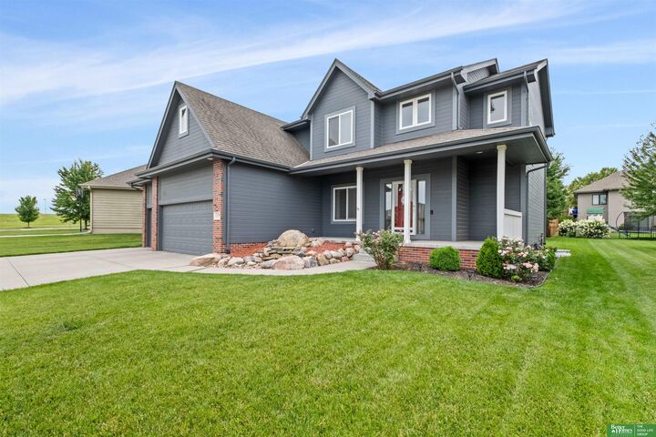 Property Photo:  1208 N 181st Street  NE 68022 