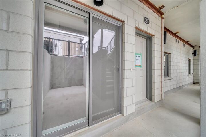 Photo de la propriété: 25 Isherwood Avenue B21 ON N1R 3H5