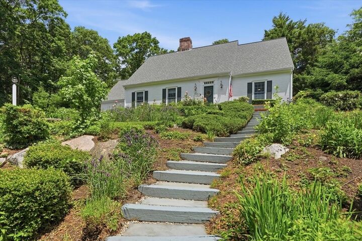 Property Photo:  11 Tower Hill Dr  MA 01534 