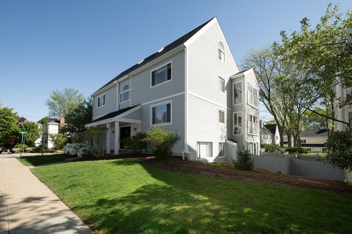 Property Photo:  297 Temple Street 21  MA 02132 