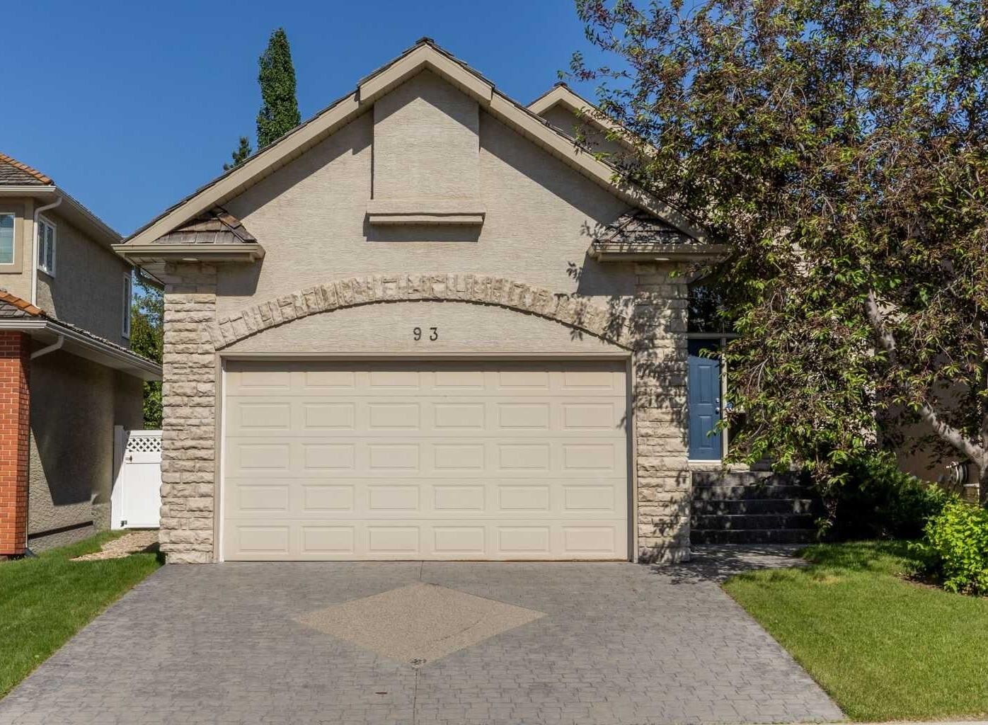 Property Photo: 93 Coach Court SW AB T3H 4P7