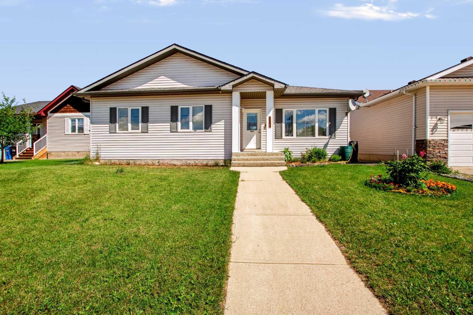 Property Photo:  2806 22 Street  AB T0L 1R0 