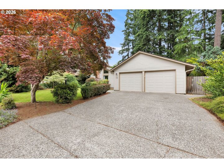 Property Photo:  14006 NE Piper Rd  WA 98684 