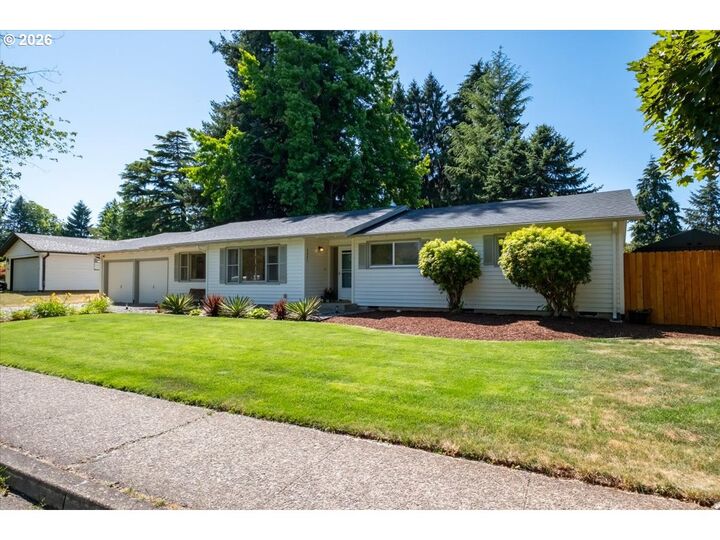 Property Photo:  4805 Justice Way S  OR 97302 