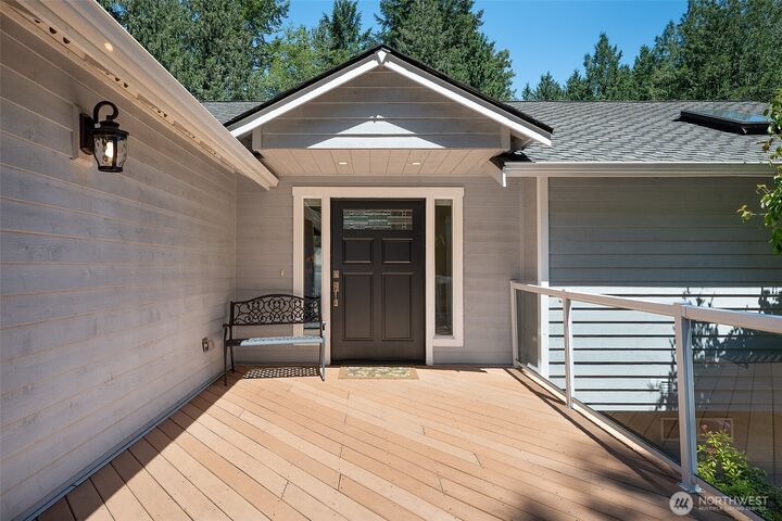Property Photo:  1226 NE Ballinger Place  WA 98155 