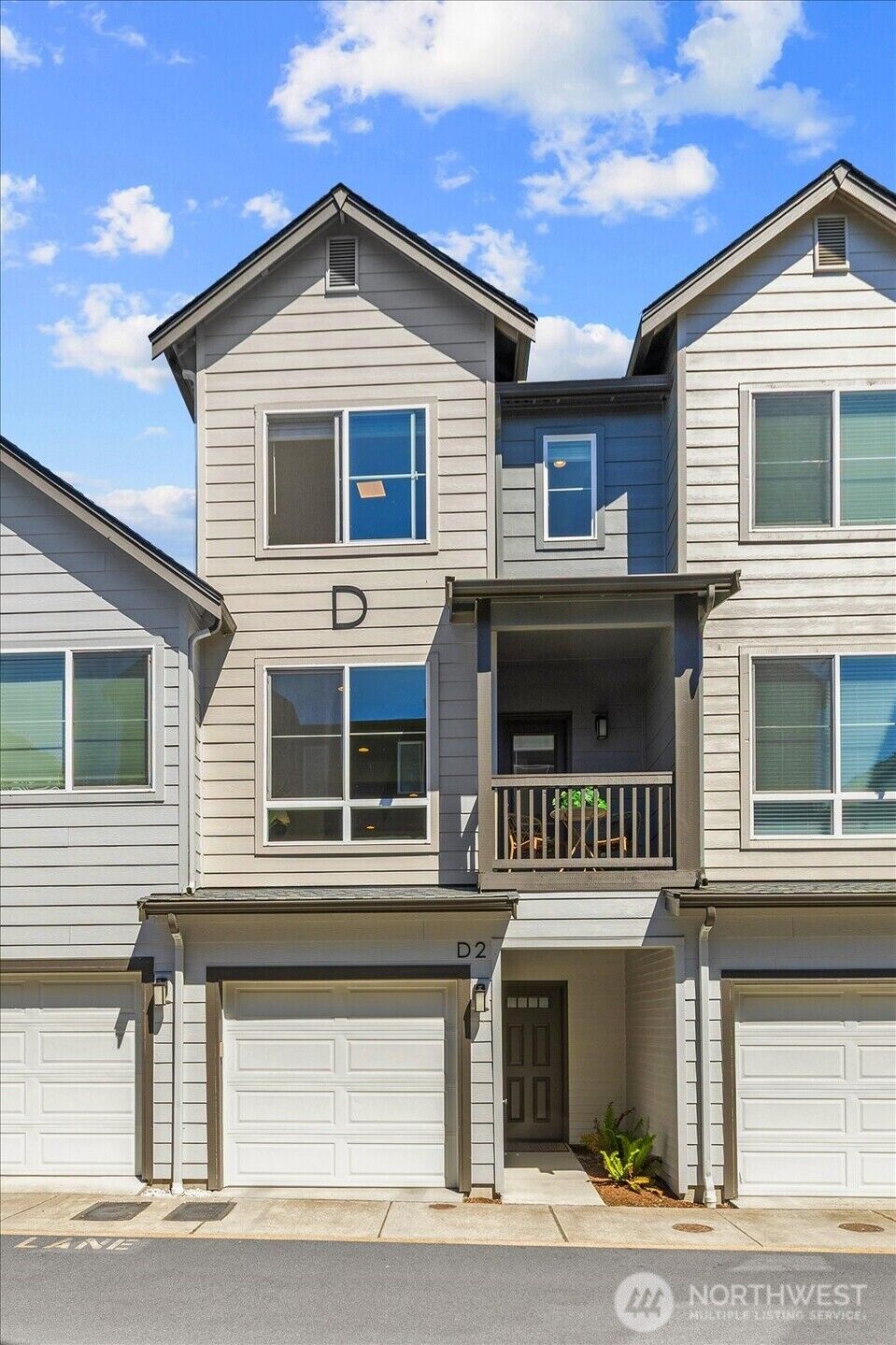 Property Photo:  312  164th Street SW D2  WA 98087 