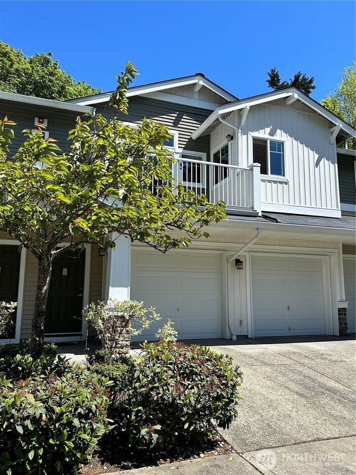 Property Photo:  21048  40th Place S J-4  WA 98198 
