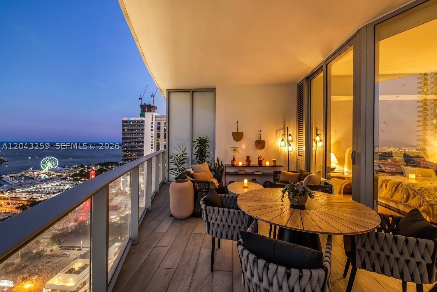 Property Photo: 851 NE 1st Ave 3403 FL 33132