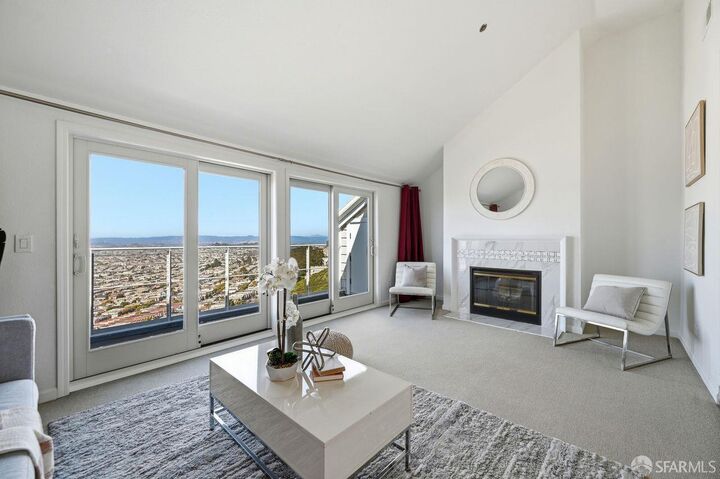Property Photo: 580 Pointe Pacific 4 CA 94014