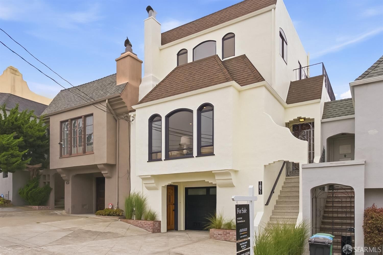 Property Photo:  1871 25th Avenue  CA 94122 