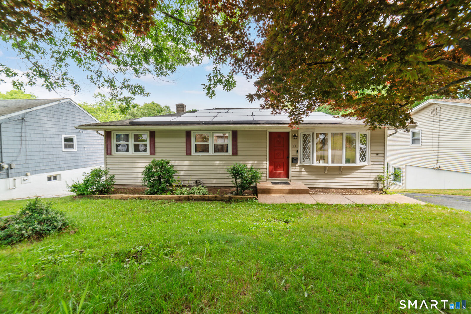 Property Photo:  21 Fountain Terrace  CT 06515 