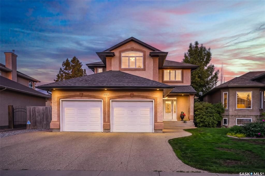 Property Photo:  231 Brookshire Crescent  SK S7V 1H2 