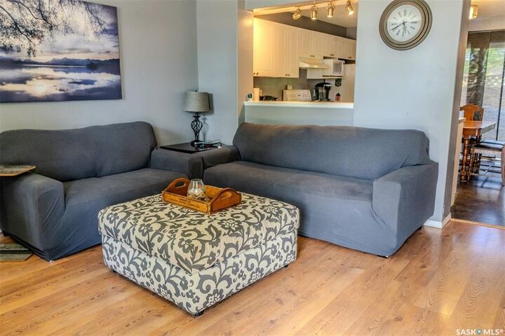 Property Photo:  1430 10th Avenue E  SK S4N 7P6 