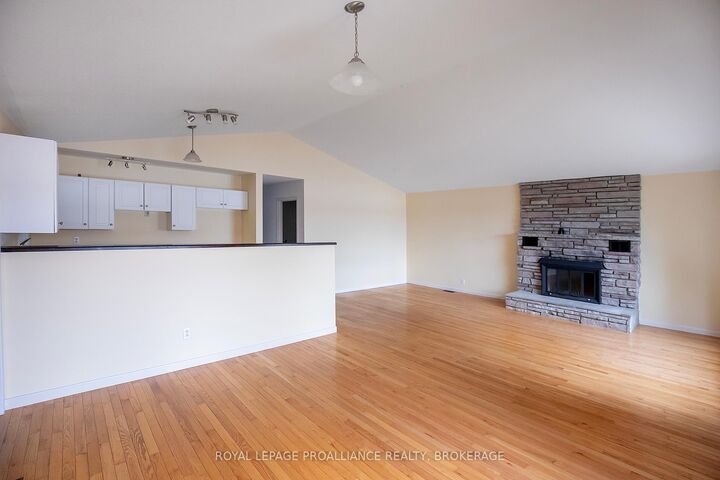 Property Photo: 4502 Red Maple Lane ON K0H 1X0
