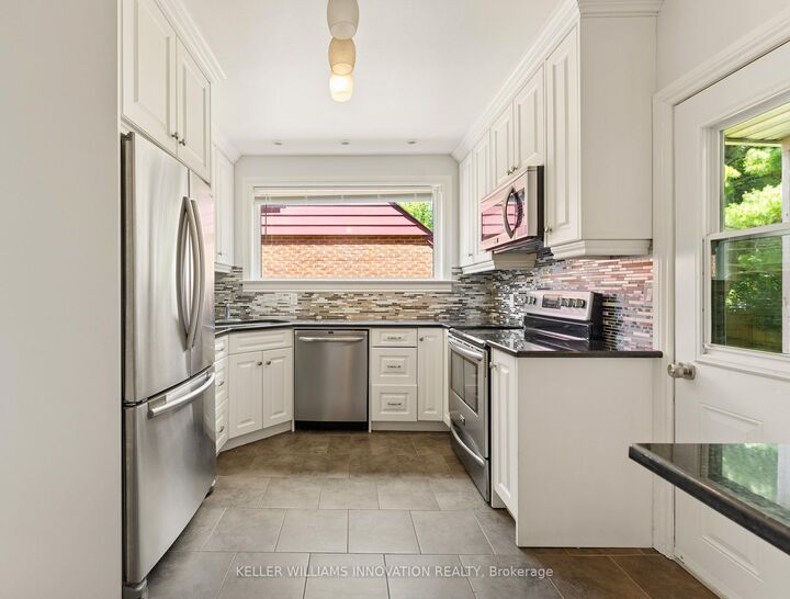 Property Photo:  580 Weber Street E  ON N2H 1G8 