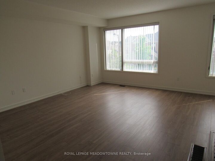 Property Photo: 3129 Ernest Appelbe Boulevard ON L6H 0N8