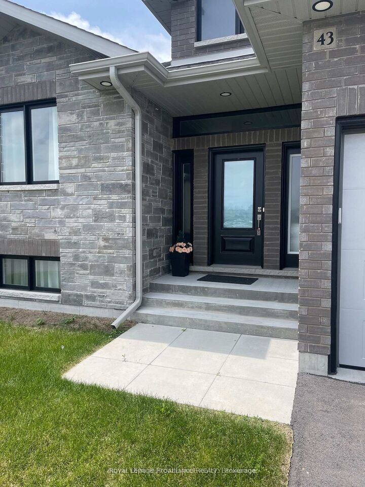 Property Photo:  43 Cattail Crescent  ON K8V 0J3 