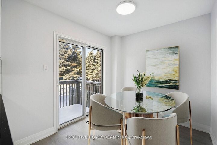 Property Photo: 2665 Thomas Street 60 ON L5M 6G6