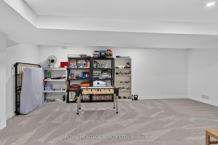 Property Photo: 26 Ferris Court ON K0L 1L0