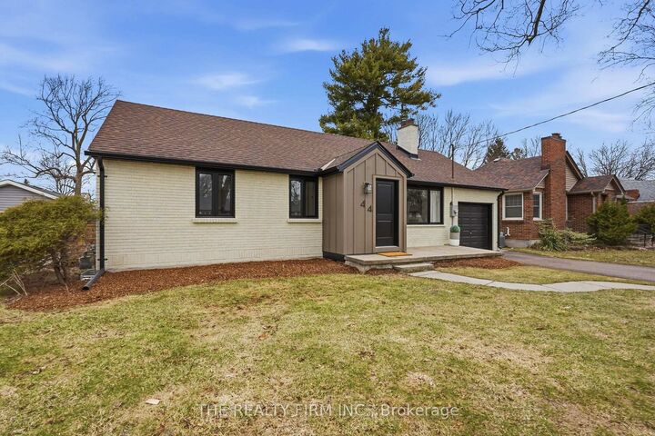 Property Photo:  44 David Street  ON N6P 1B3 
