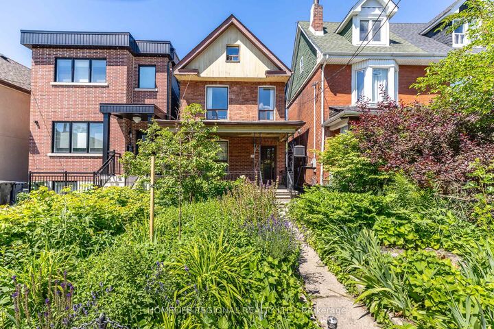 122 Emerson Avenue — photo 1