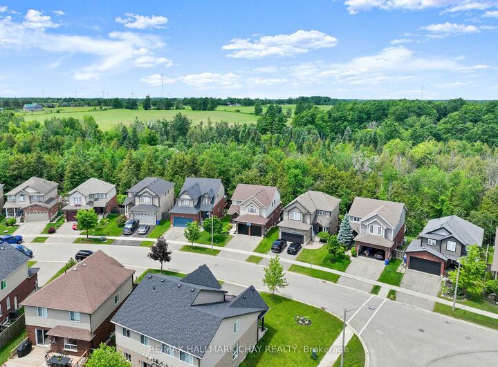 Property Photo: 192 Muriel Street ON L9V 3E3