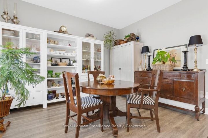 Property Photo: 49 Redwood Drive ON K8N 0K3